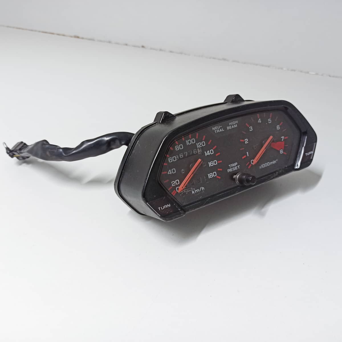 Compteur de Honda NX 650 Dominator RD08